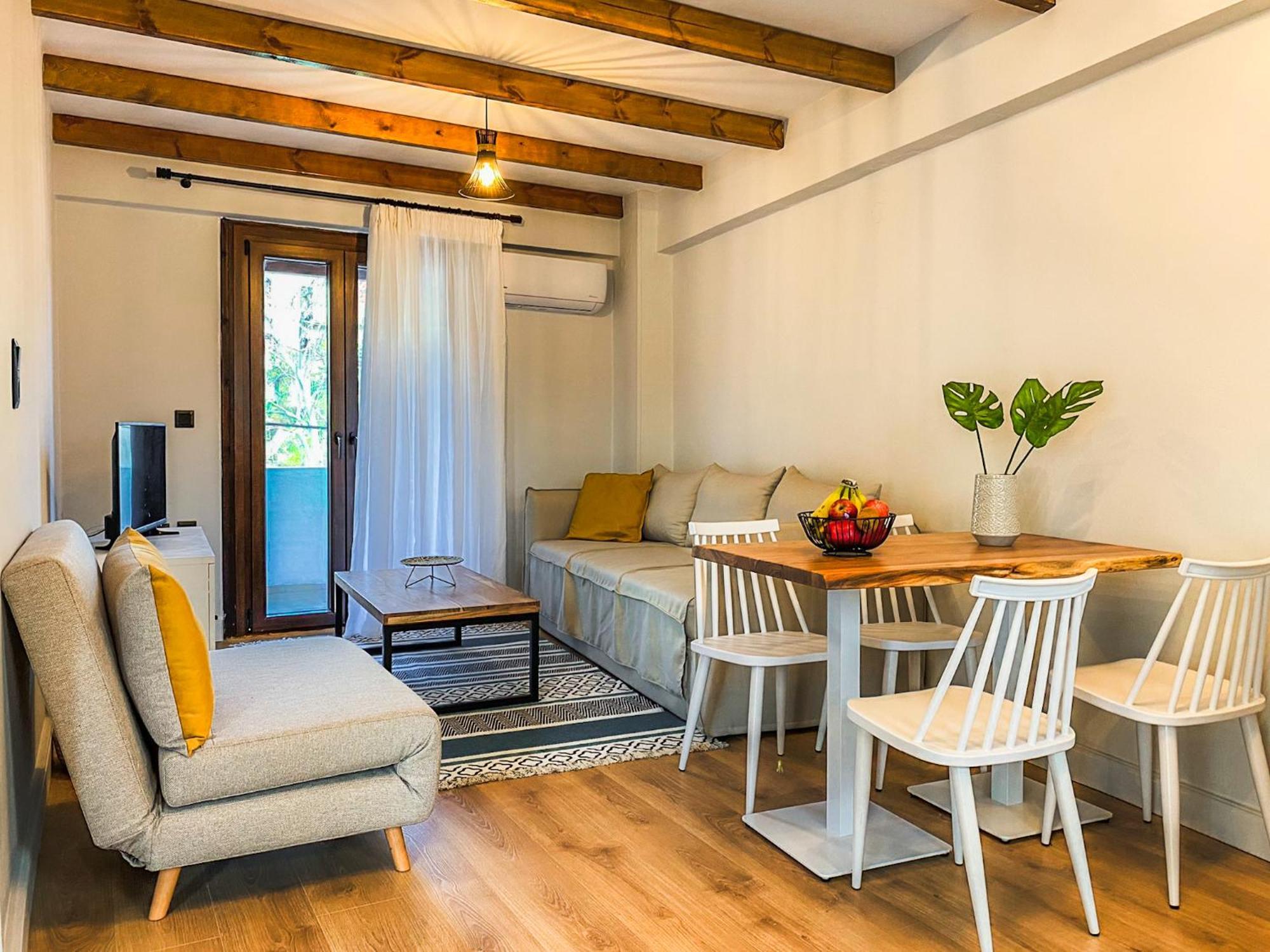 Apellou Apartments Samos Town Exterior foto