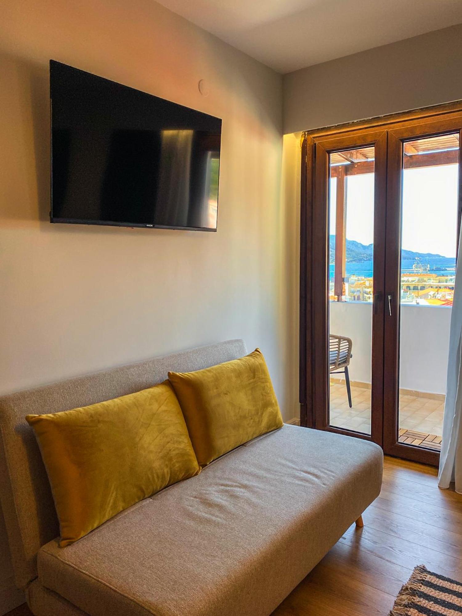 Apellou Apartments Samos Town Exterior foto